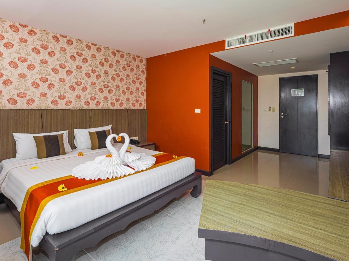 Malin Patong Hotel Eksteriør billede